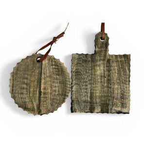 Foreside Rustic Wooden scalloped-edge Cutting Boards with Leather Straps